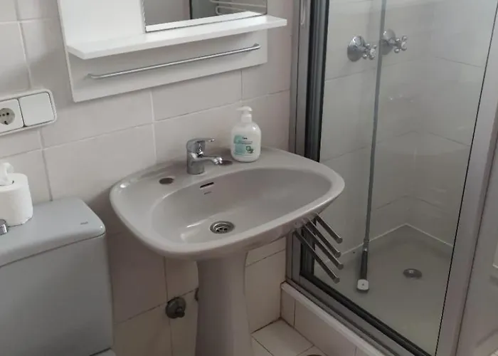 Galactica Unbeatable Views דירה